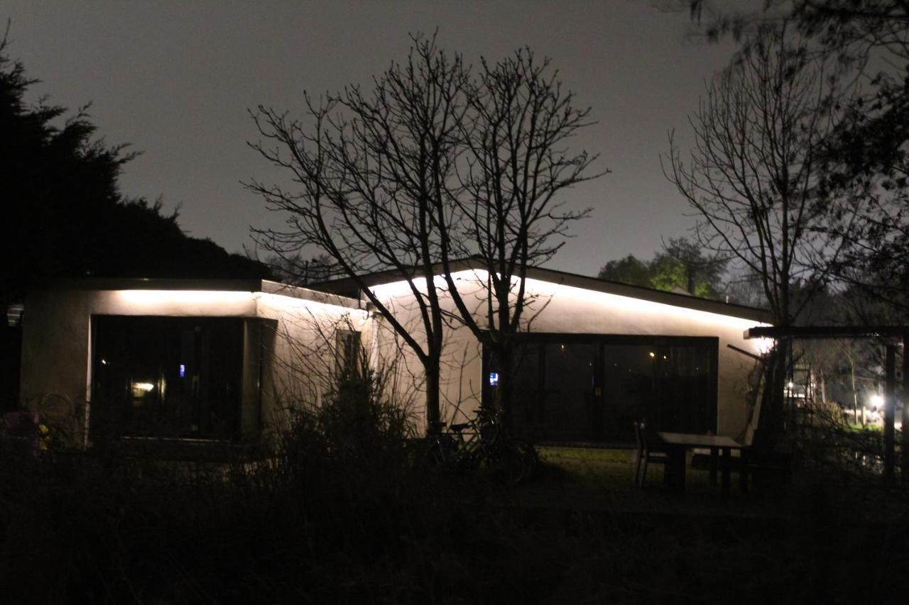 Bungalow Haarlem Amsterdam With Jacuzzi Vijfhuizen Ngoại thất bức ảnh